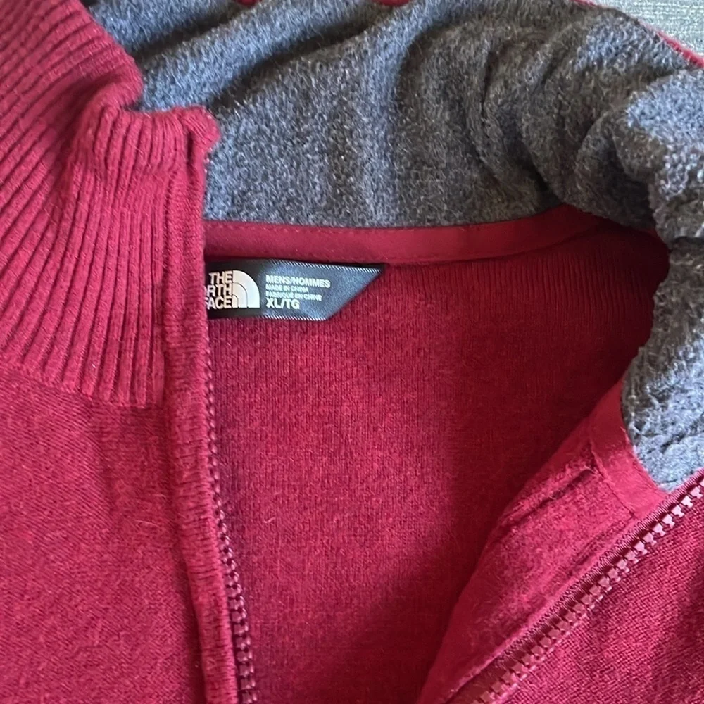 The North Face Men's Wool Sweater Top